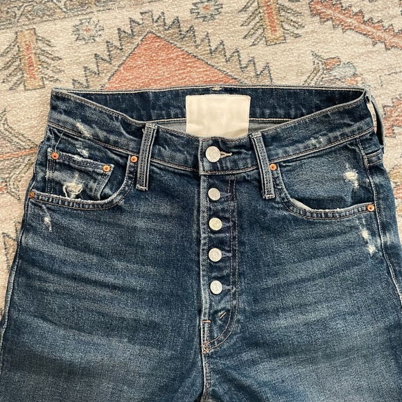 MOTHER Jeans -- The Pixie Tomcat Ankle in Born to Bite - Picture 9 of 15